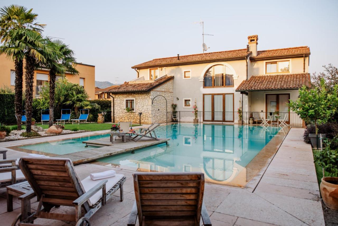La Dolce Vita Montecchia di Crosara ภายนอก รูปภาพ