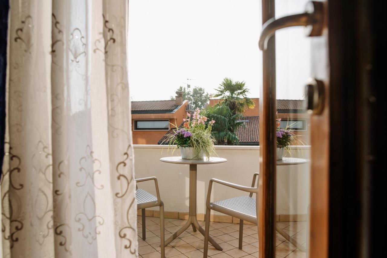 La Dolce Vita Montecchia di Crosara ภายนอก รูปภาพ